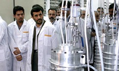 Mahmoud-Ahmadinejad-visit-001